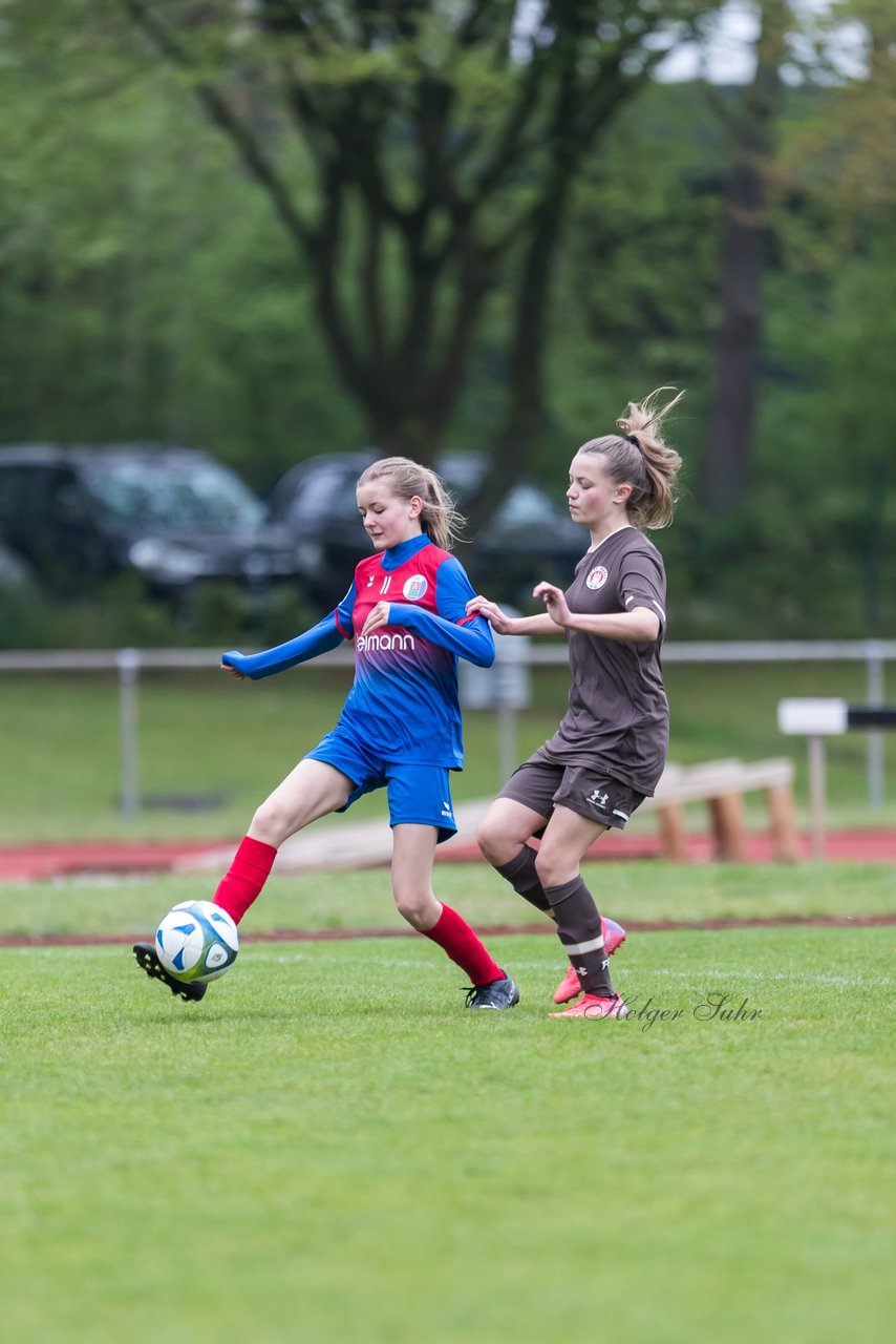 Bild 55 - wCJ VfL Pinneberg3 - St.Pauli : Ergebnis: 2:1